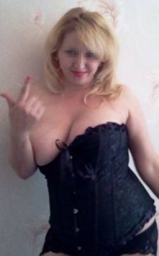 Алина индивидуалка Санкт-Петербурга у метро Чкаловская индивидуалка Питер район